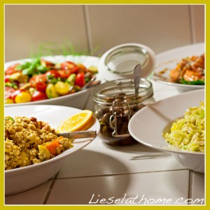 4salads-and-meatballs-s